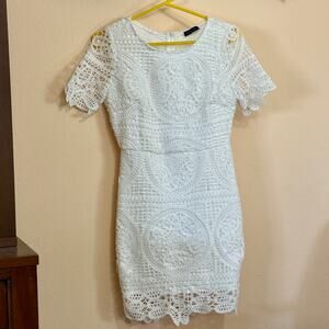 CALS Women’s Small White Guipure Lace Mini Dress Medallion Fitted Sheath